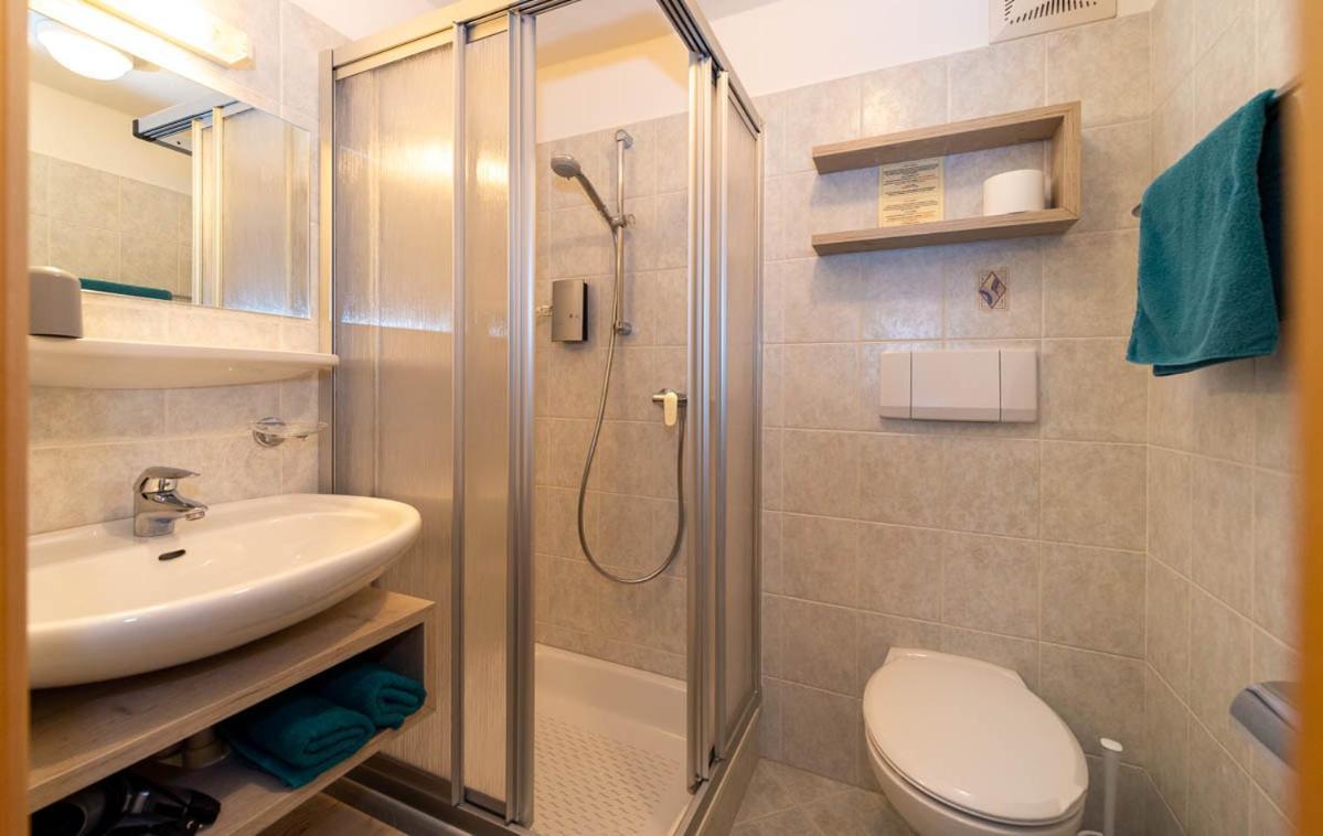 نوفا ليفانتي Haus Claudia B&B المظهر الخارجي الصورة
